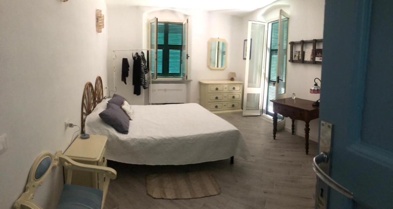Apartamento La Casa Delle Fiorentine La Spezia Exterior foto